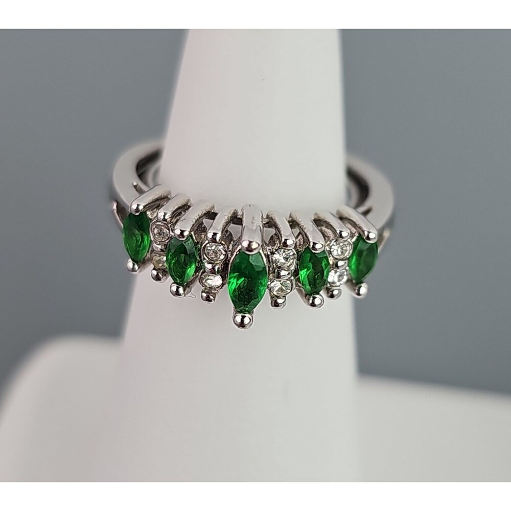 NV Ring Guard Enhancer Size 5 Green Marquise Simulated Emerald Silver Tone Wrap